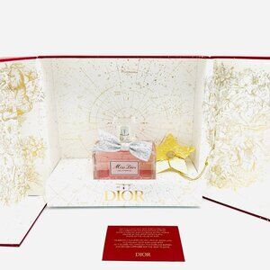 0630 DIOR MISS DIOR EDP PETIT THEATRE EXCLUSIVE  GIFT LIMITED EDITION